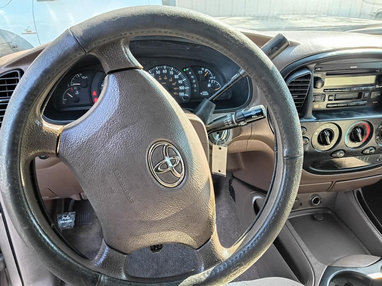 Toyota Tundra SR5 Access Cab 2WD 2004