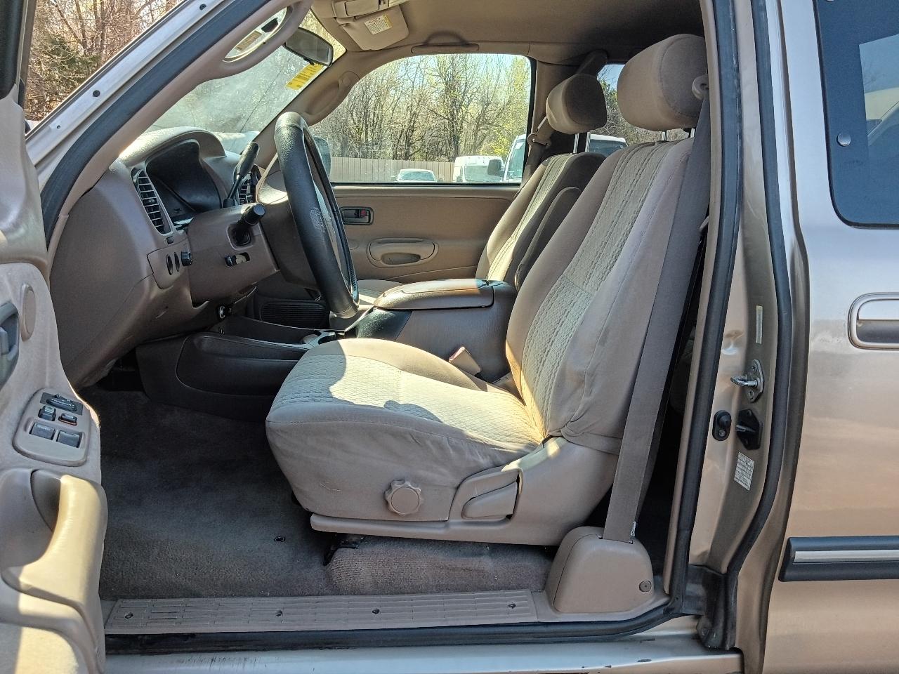 Toyota Tundra SR5 Access Cab 2WD 2004