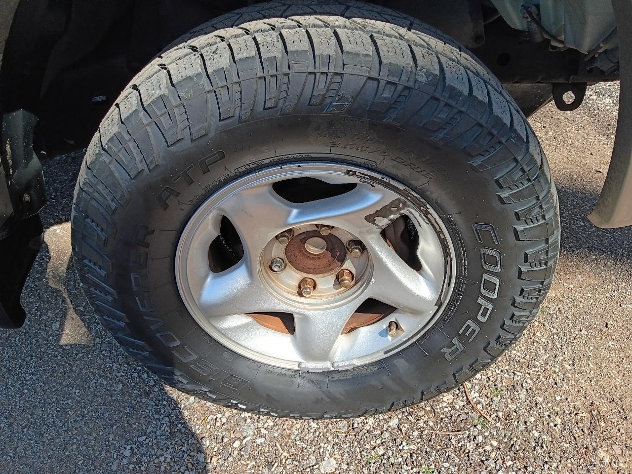 Toyota Tundra SR5 Access Cab 2WD 2004