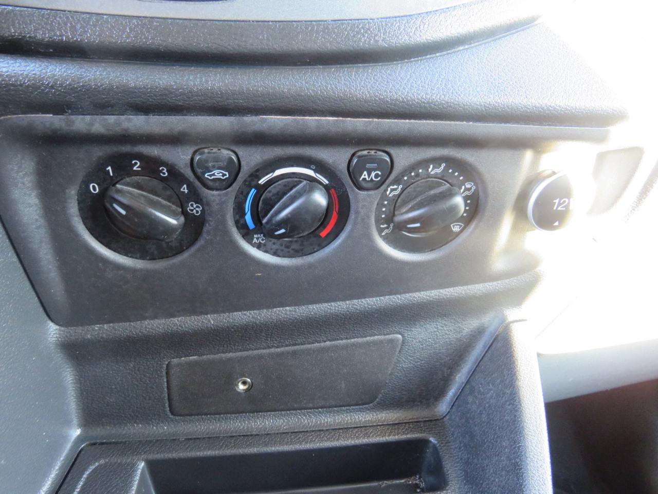 Ford Transit 350 Van Med. Roof w/Sliding Pass. 148-in. WB 2018