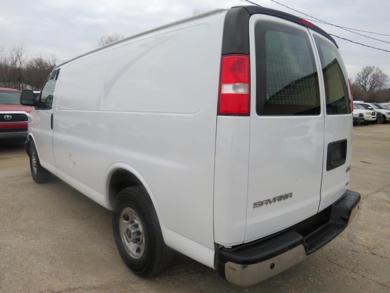 GMC Savana G2500 Cargo 2018