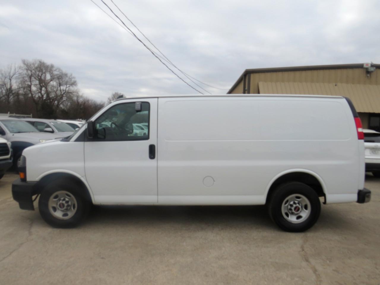GMC Savana G2500 Cargo 2018