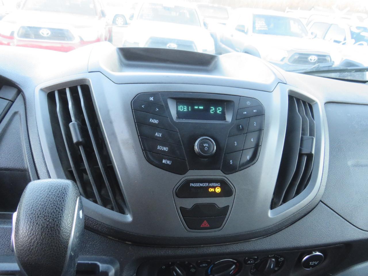 Ford Transit 350 Van Med. Roof w/Sliding Pass. 148-in. WB 2019