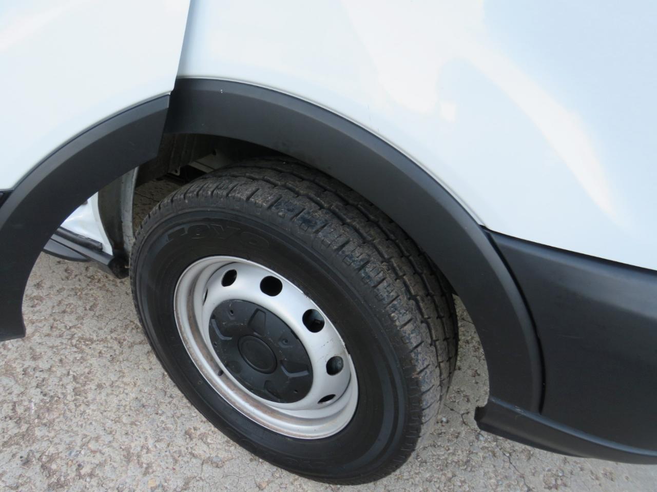 Ford Transit 350 Van Med. Roof w/Sliding Pass. 148-in. WB 2019