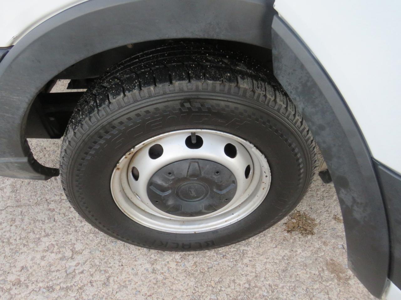 Ford Transit 150 Van Low Roof w/Sliding Pass. 130-in. WB 2019