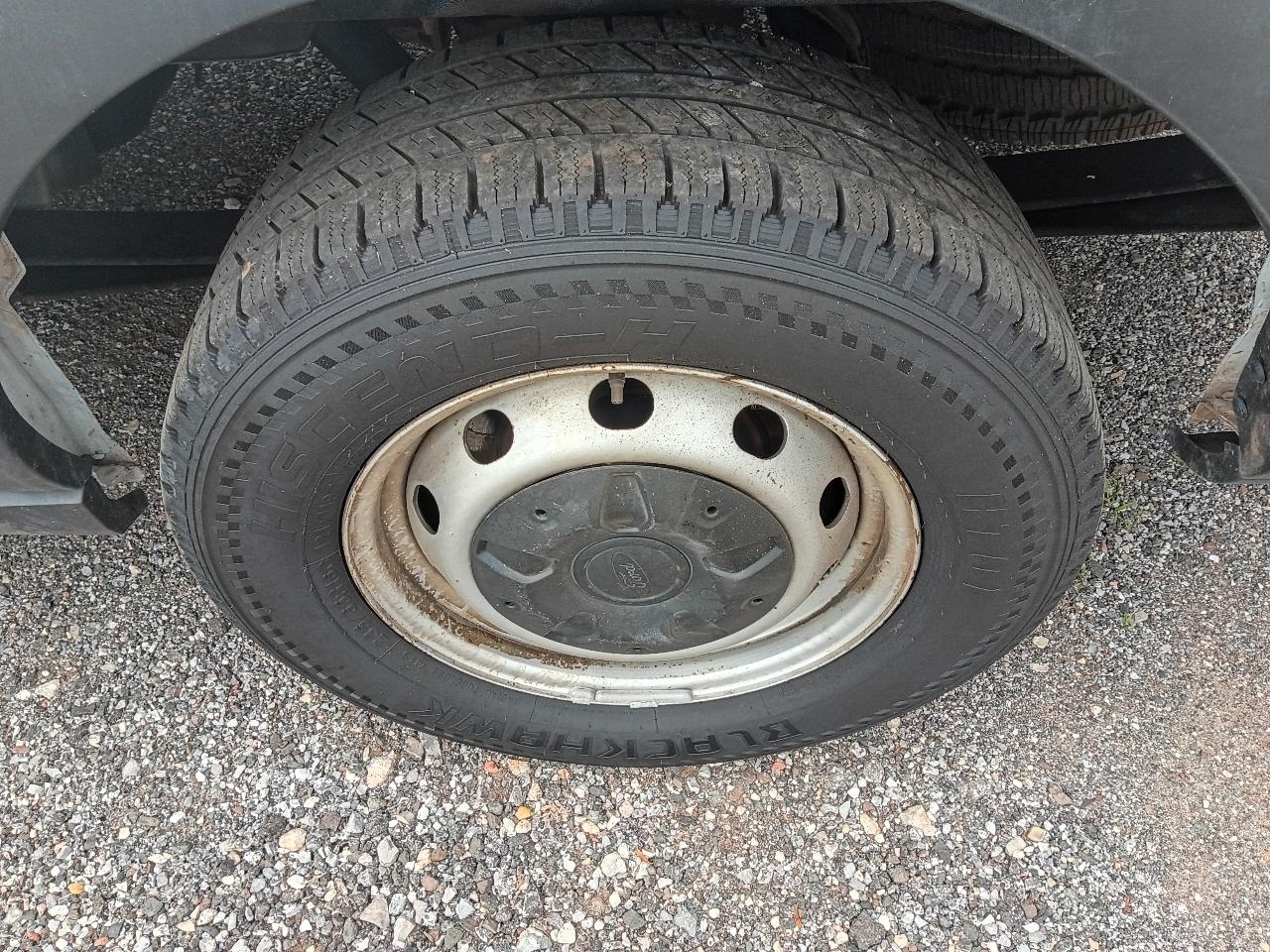 Ford Transit 150 Van Low Roof w/Sliding Pass. 130-in. WB 2019