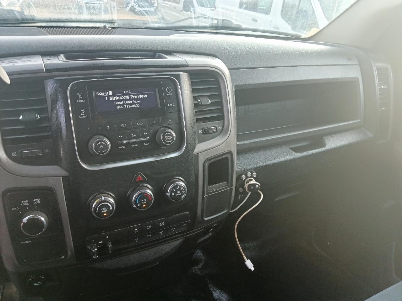 Dodge Ram 3500 Chassis Cab  2014