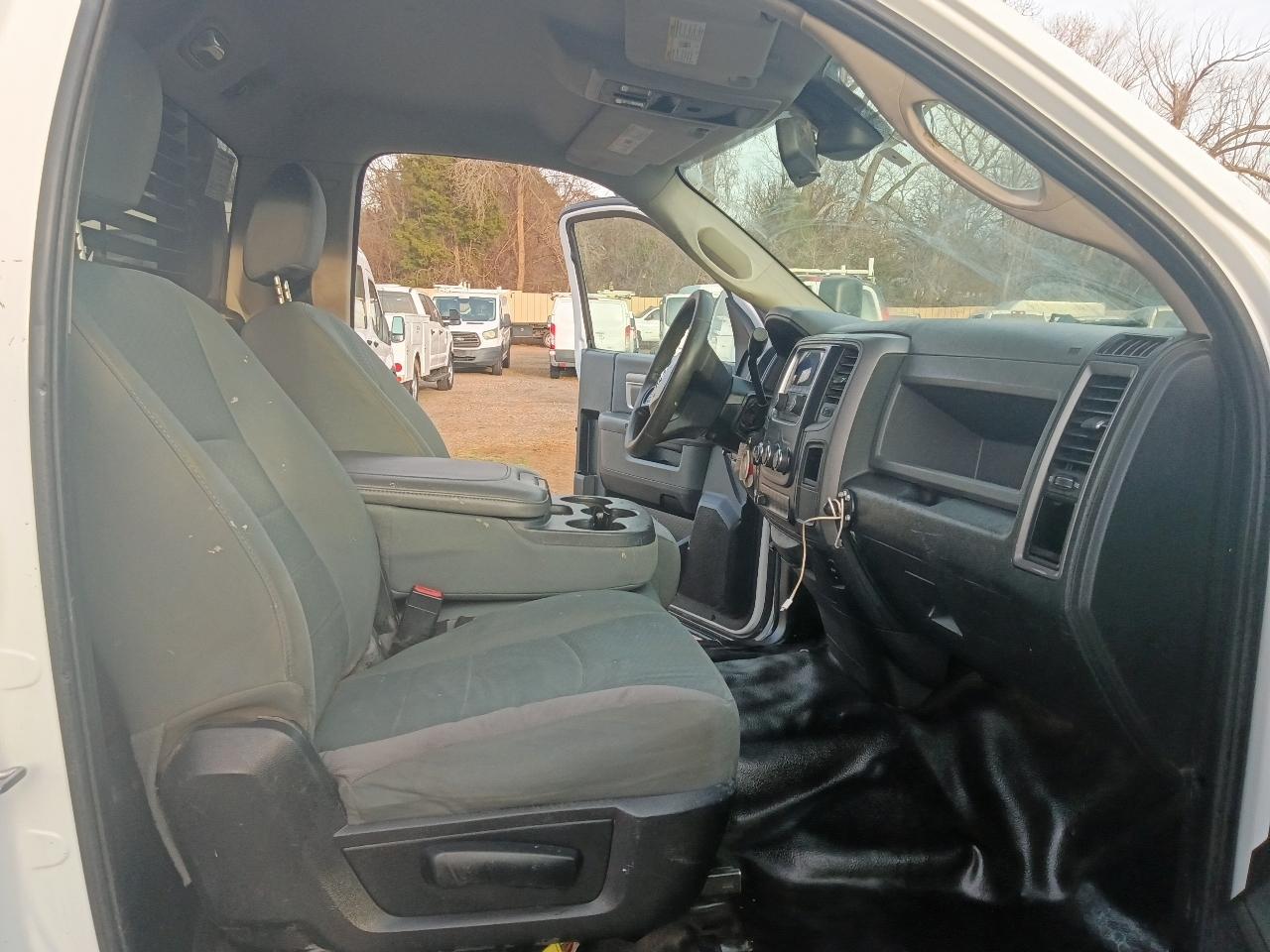 Dodge Ram 3500 Chassis Cab  2014