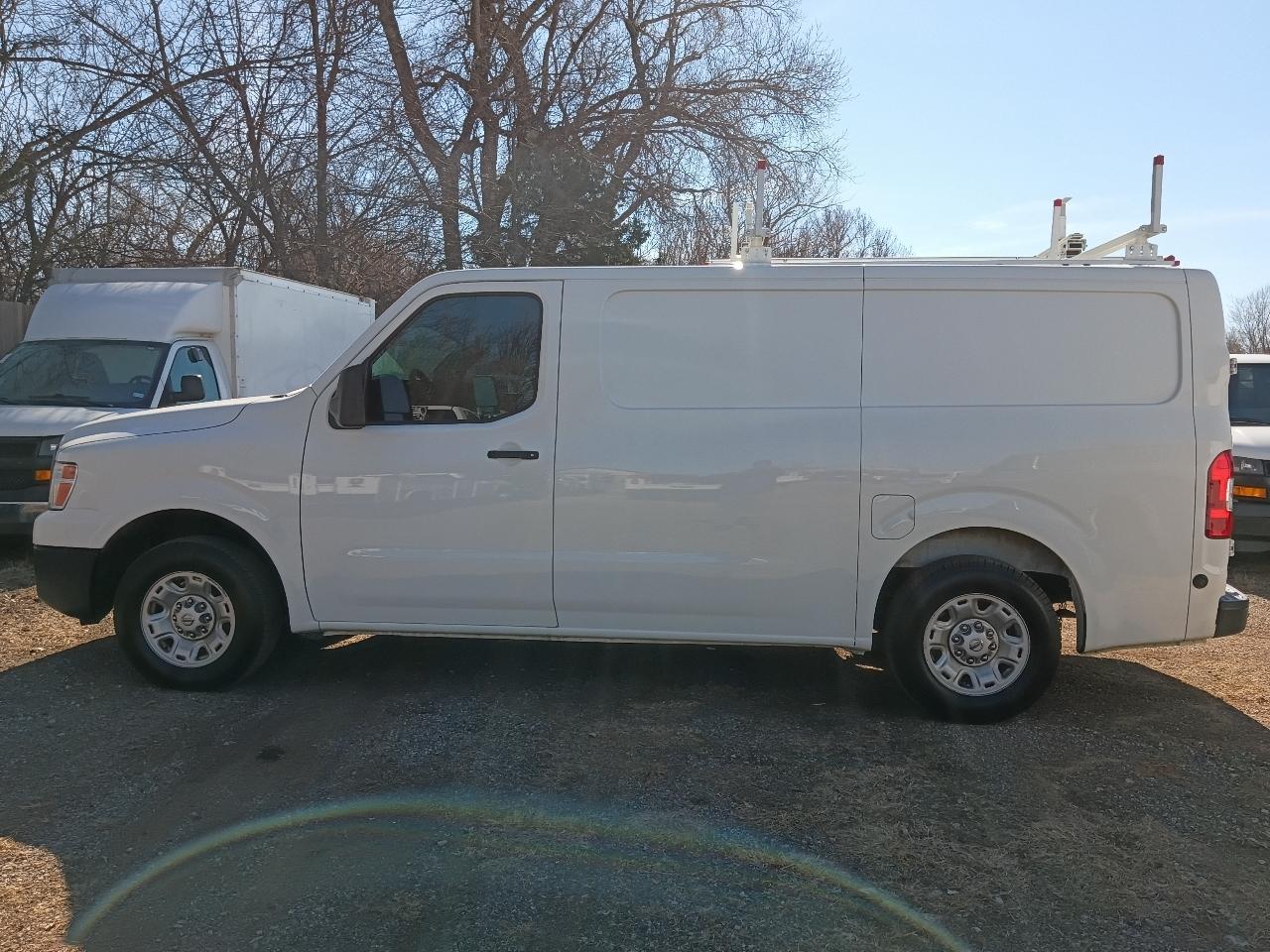 Nissan NV Cargo 1500 SV 2020