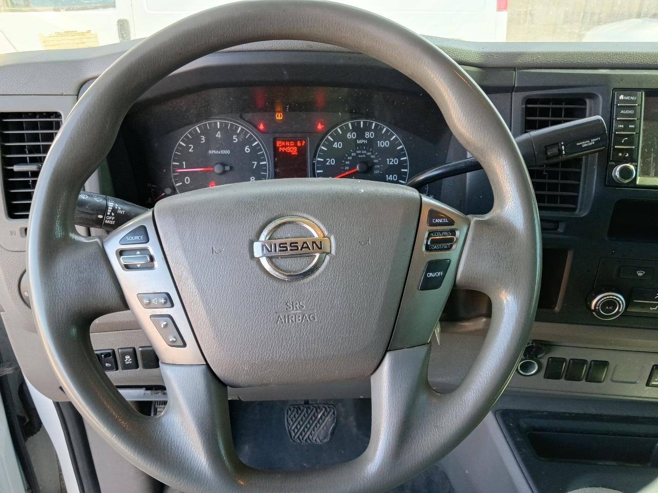 Nissan NV Cargo 1500 SV 2020