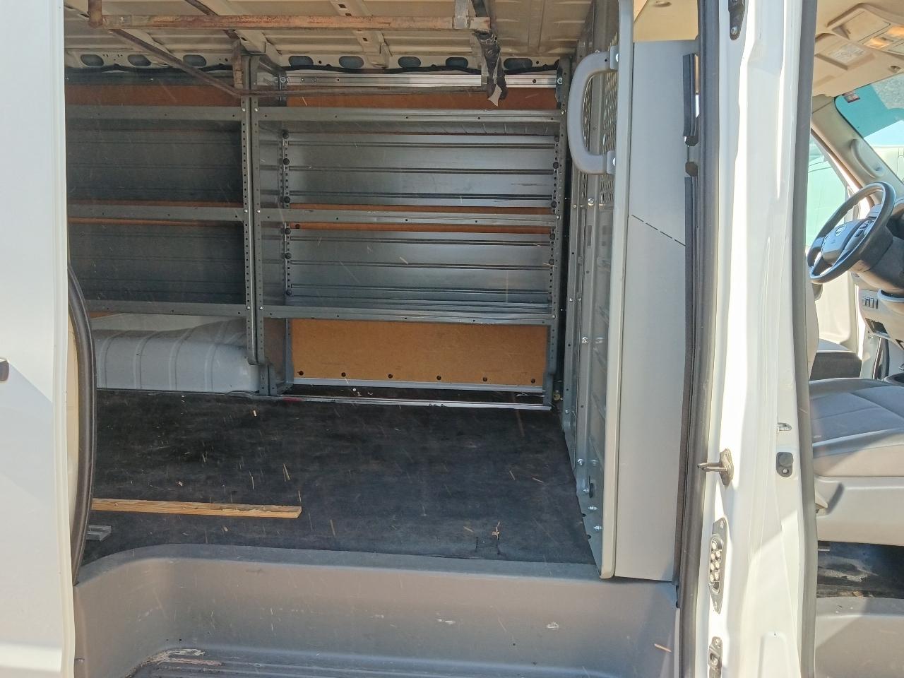 Nissan NV Cargo 1500 SV 2020