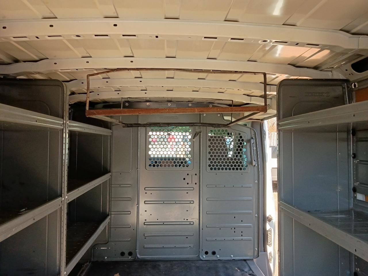 Nissan NV Cargo 1500 SV 2020