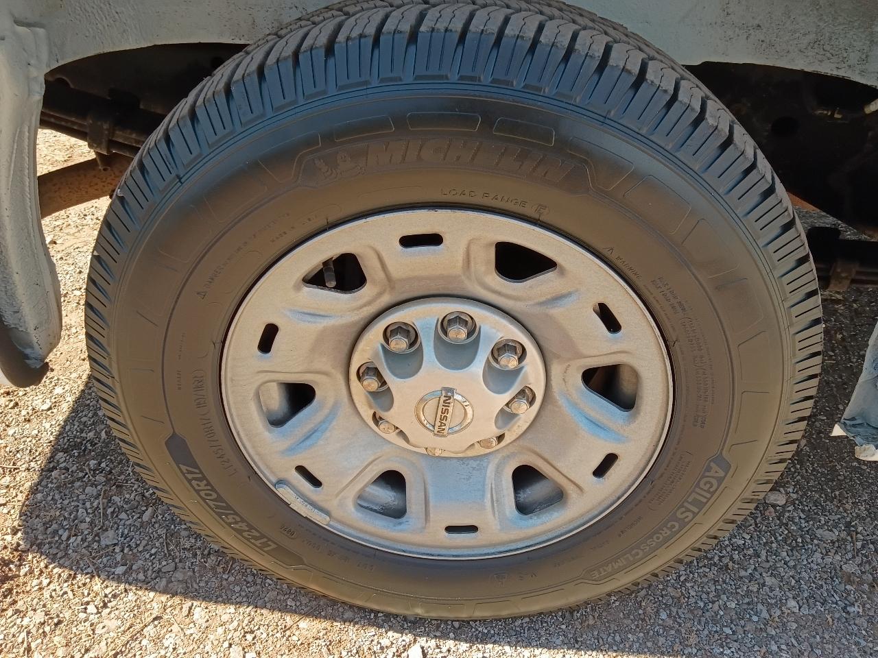 Nissan NV Cargo 1500 SV 2020