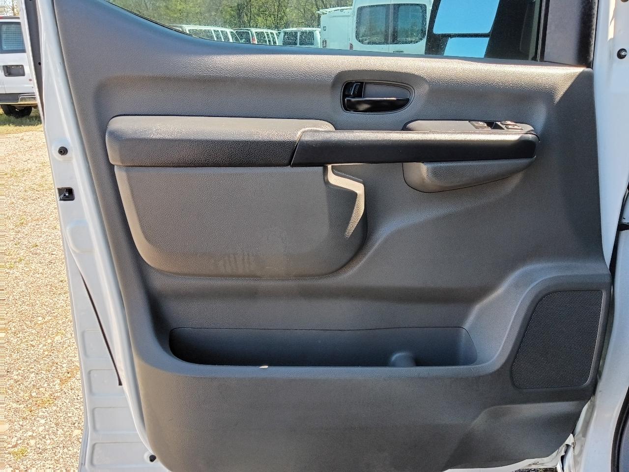 Nissan NV Cargo 1500 SV 2020