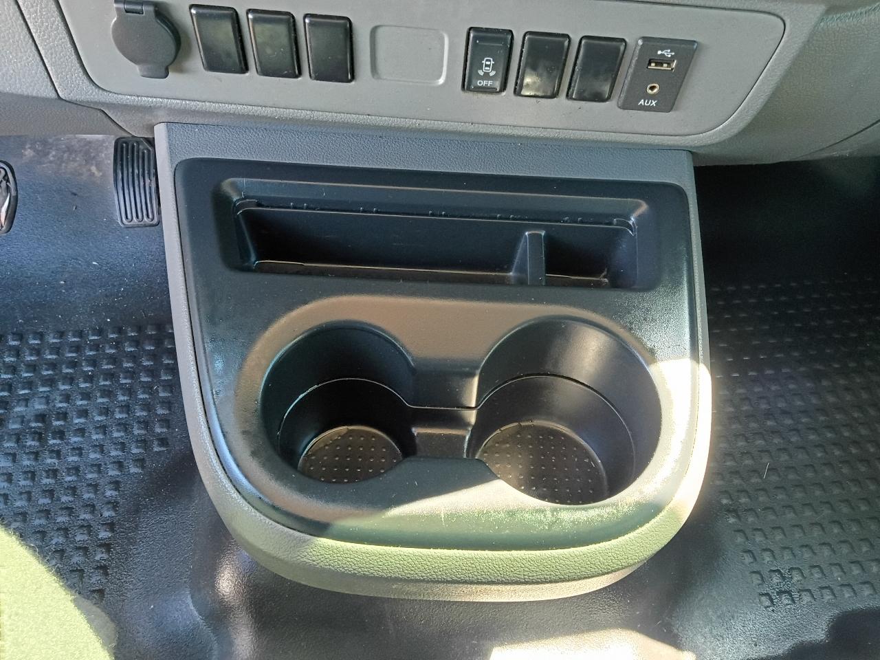 Nissan NV Cargo 1500 SV 2020