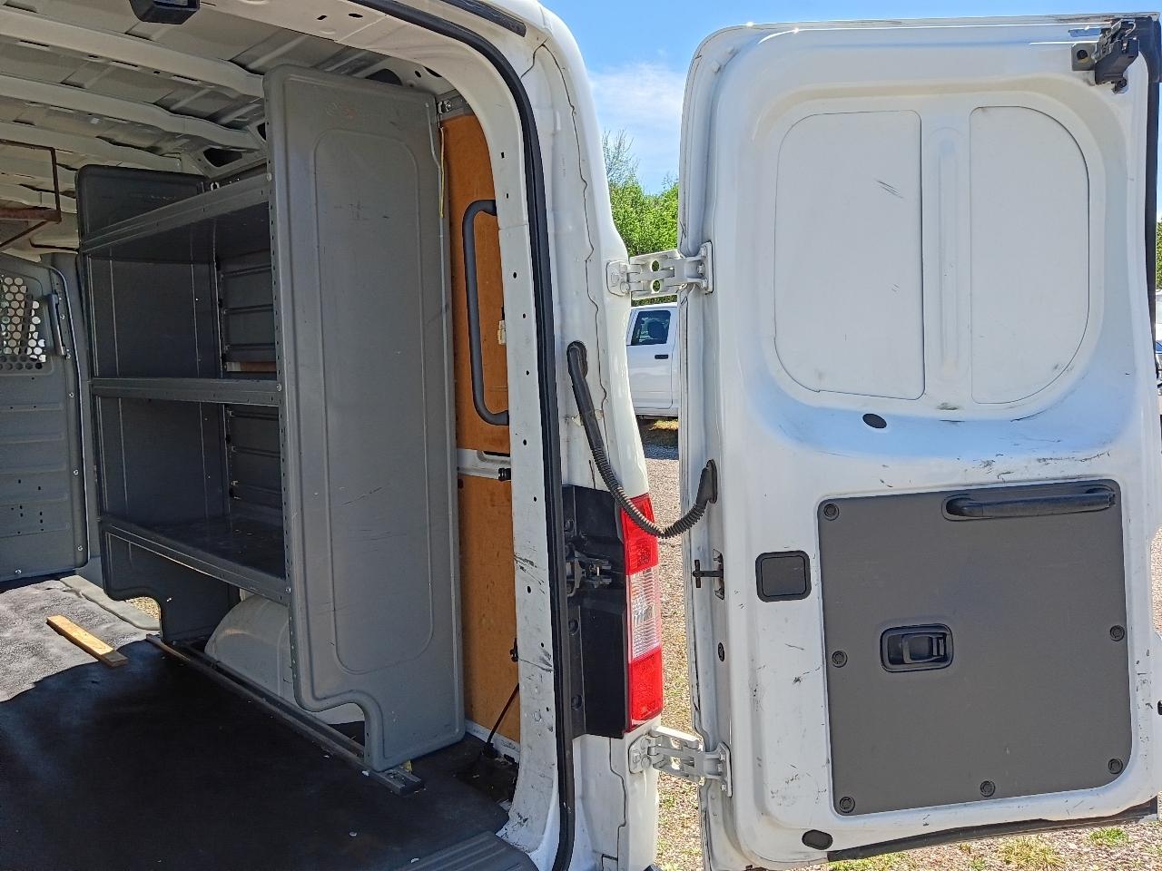 Nissan NV Cargo 1500 SV 2020