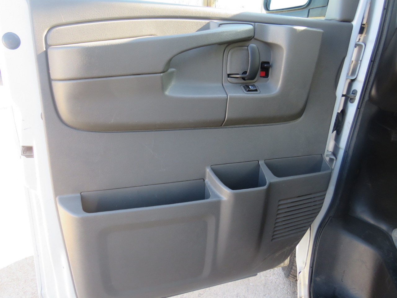 Chevrolet Express 1500 LS 2014