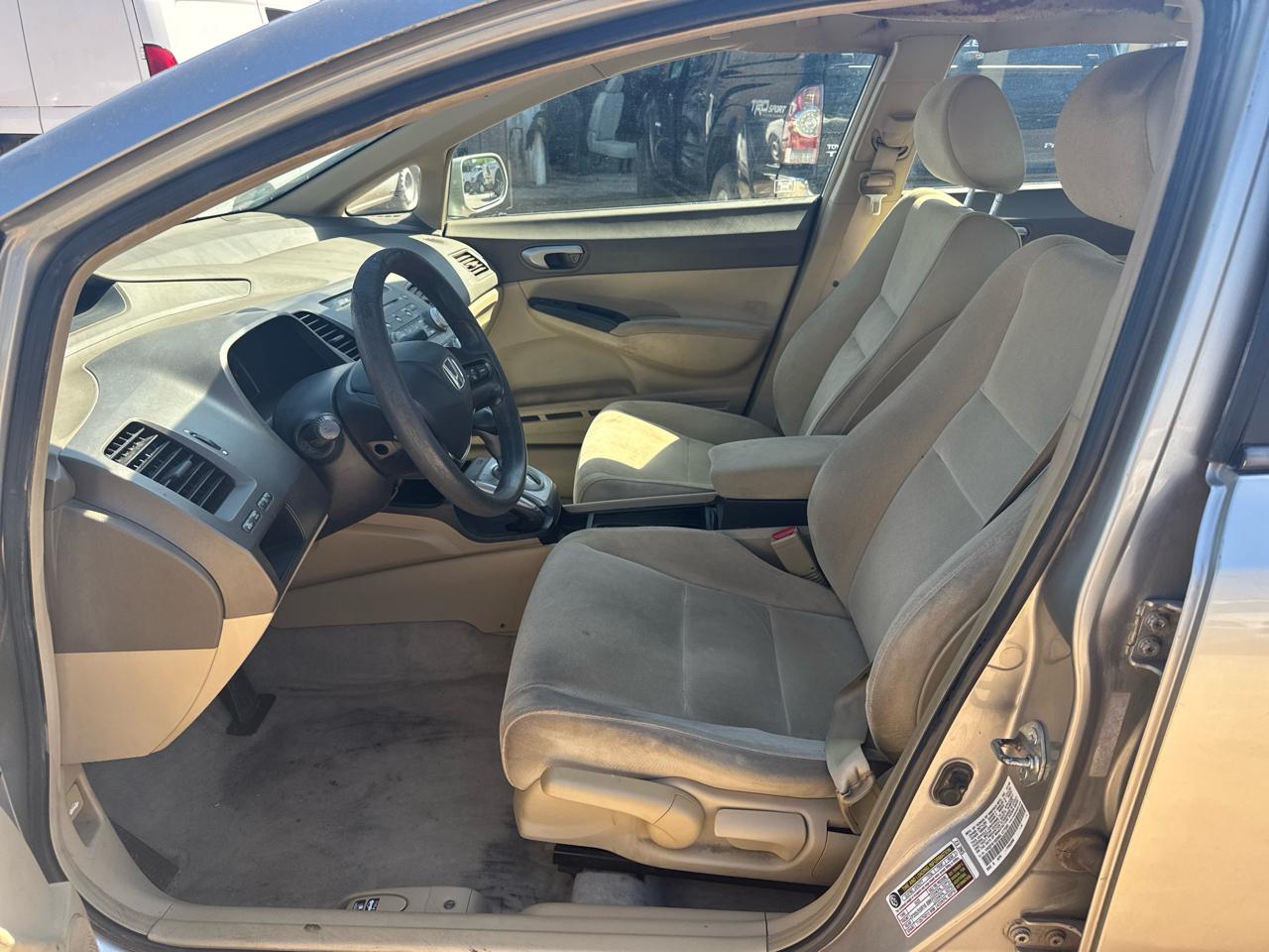 Honda Civic LX Sedan AT 2006