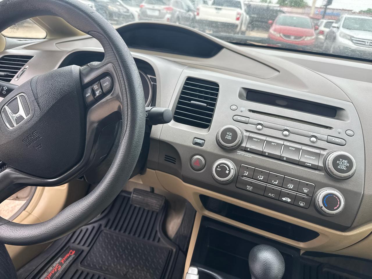 Honda Civic LX Sedan AT 2006