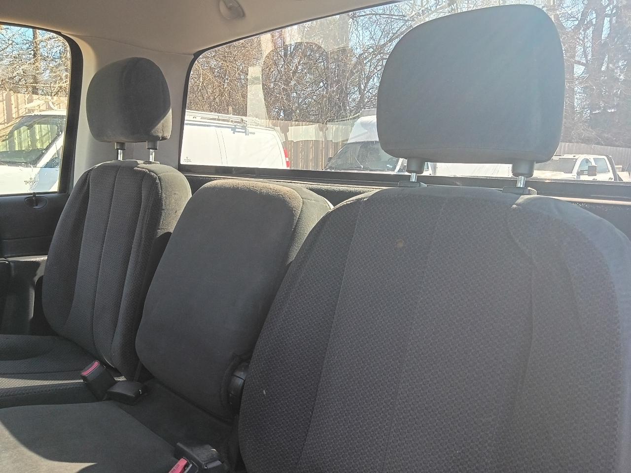 Dodge Ram 1500 Laramie Long Bed 2WD 2004