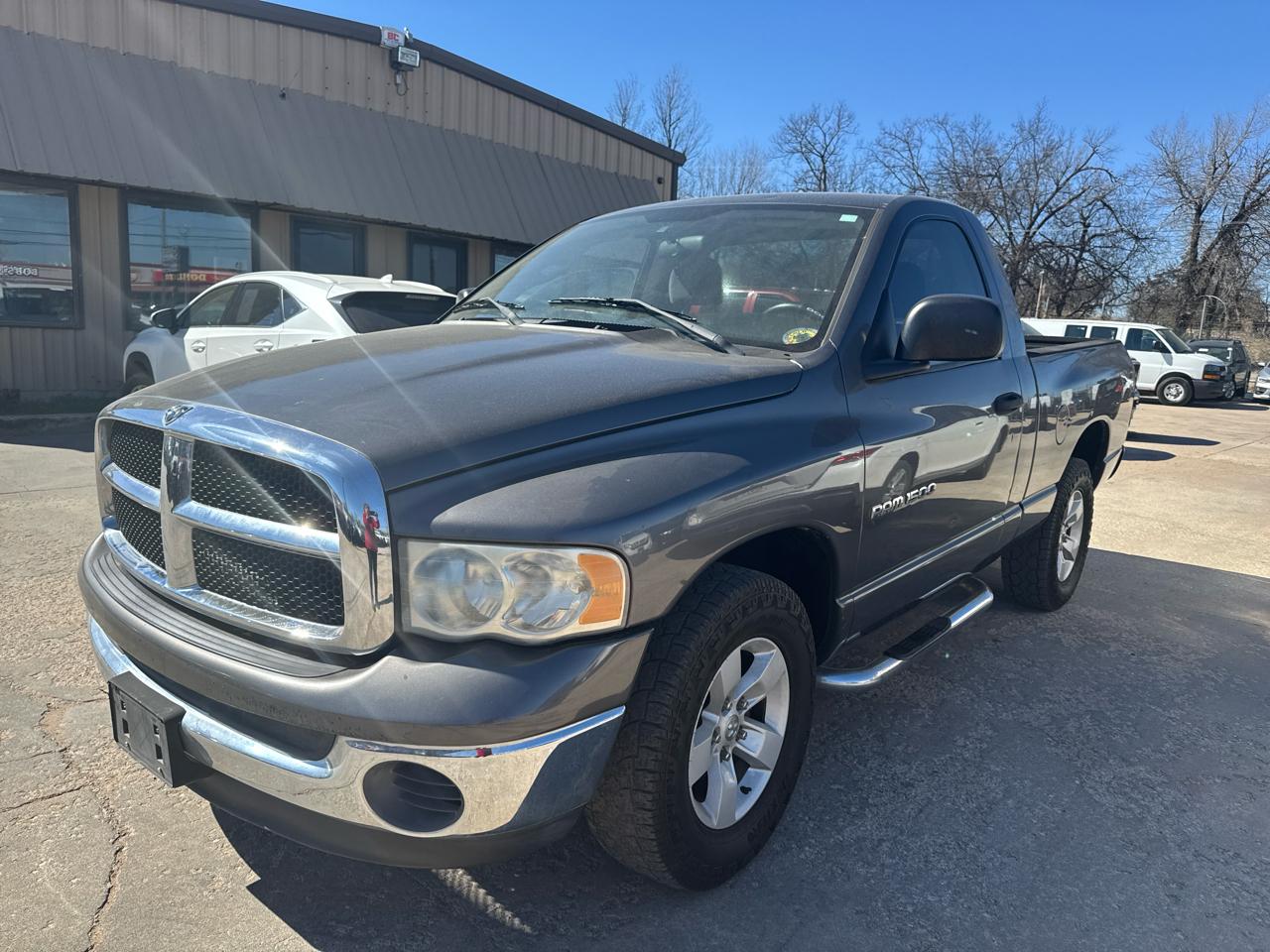Dodge Ram 1500 Laramie Long Bed 2WD 2004