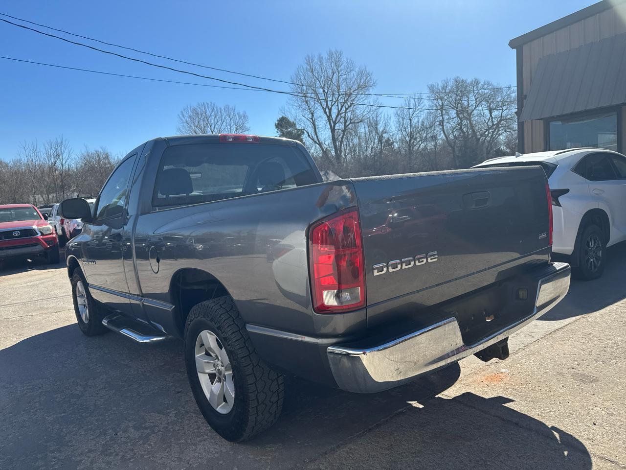 Dodge Ram 1500 Laramie Long Bed 2WD 2004