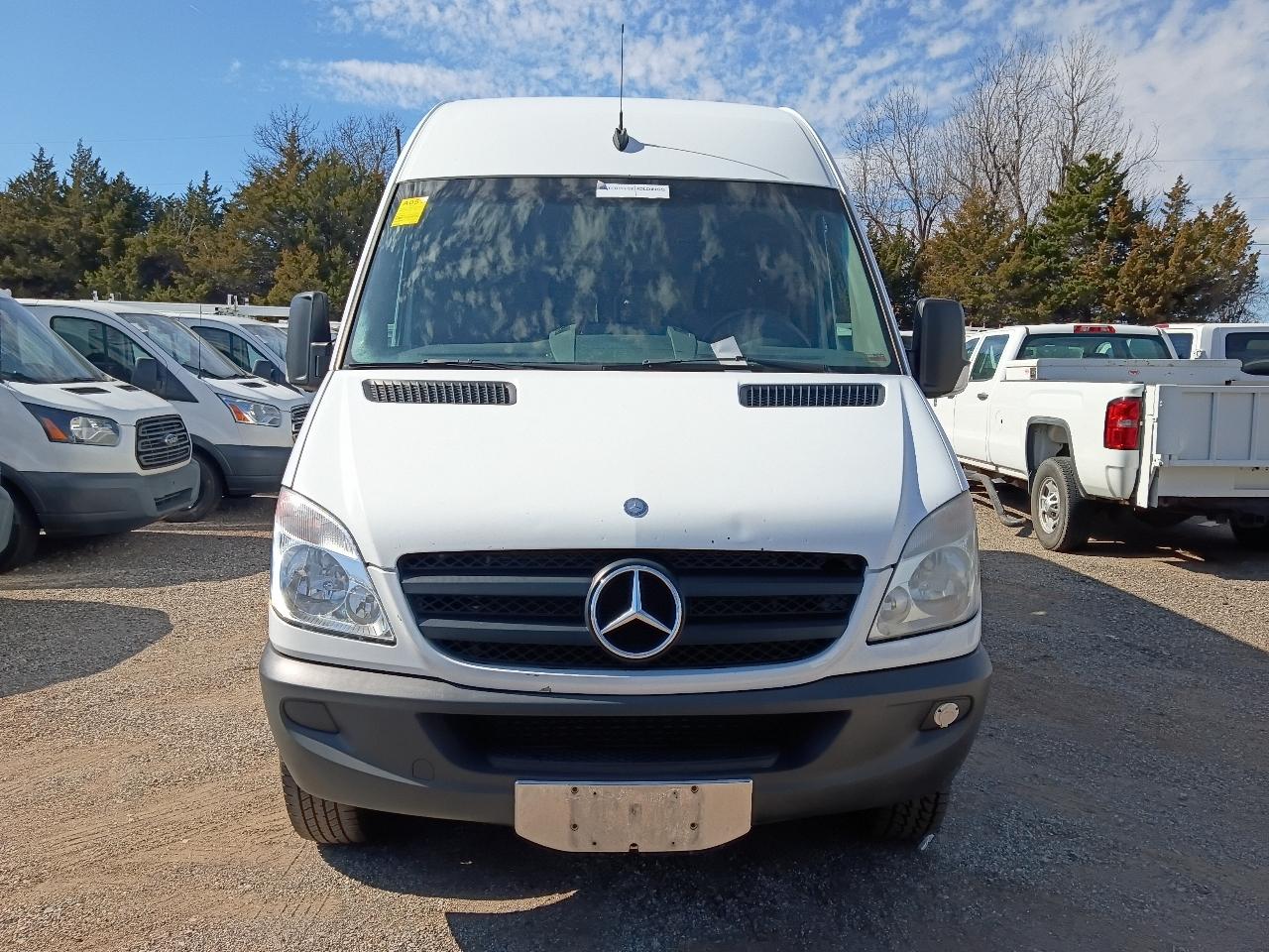 Mercedes-Benz Sprinter  2013
