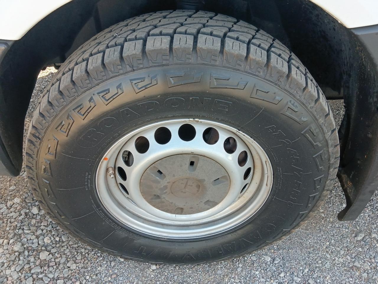 Mercedes-Benz Sprinter  2013