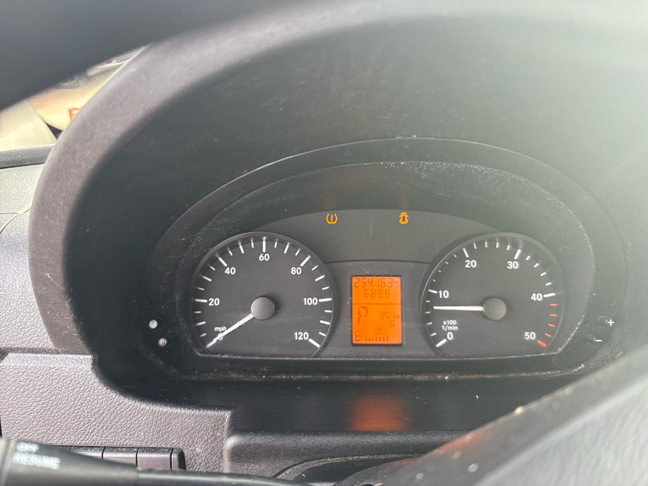 Mercedes-Benz Sprinter  2013