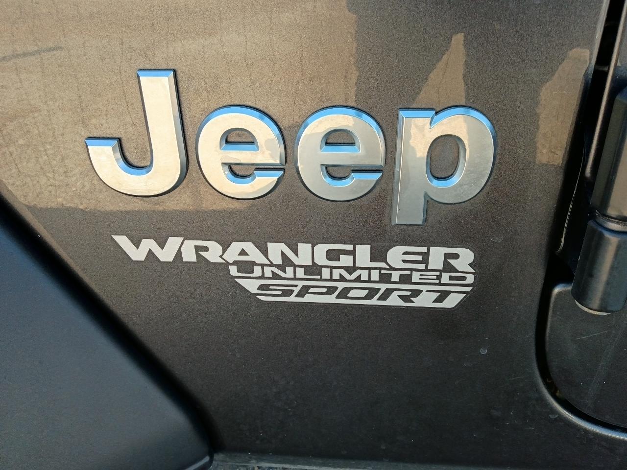 Jeep Wrangler  2021