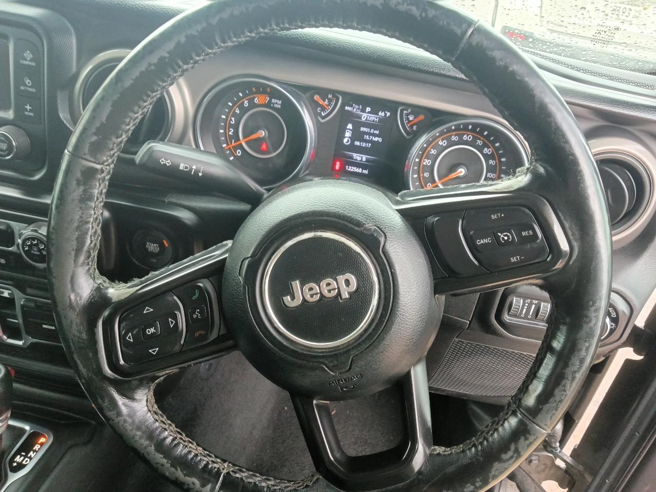 Jeep Wrangler  2021
