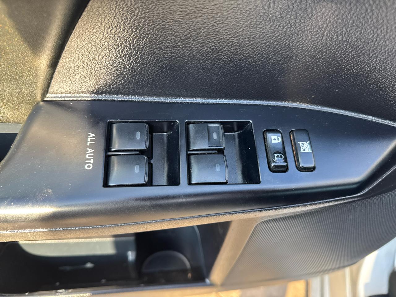 Lexus CT 200h Base 2013