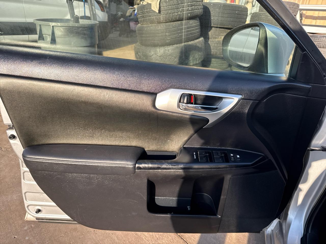 Lexus CT 200h Base 2013