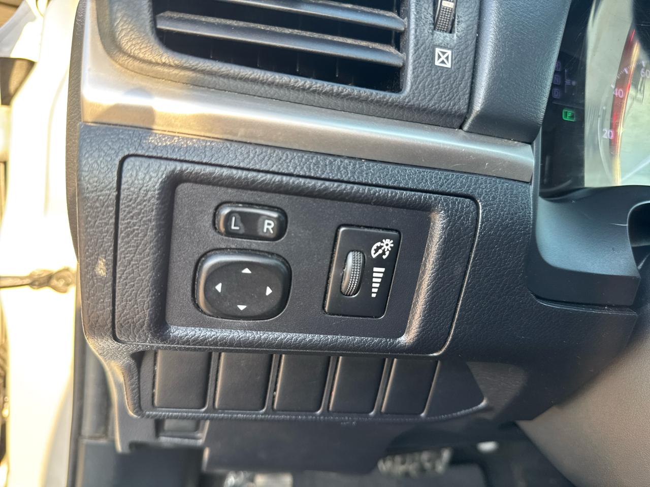 Lexus CT 200h Base 2013