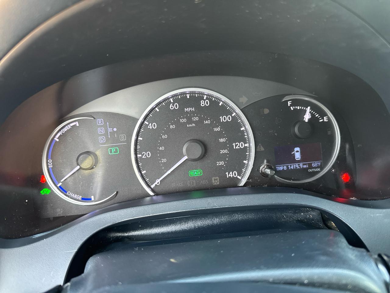 Lexus CT 200h Base 2013