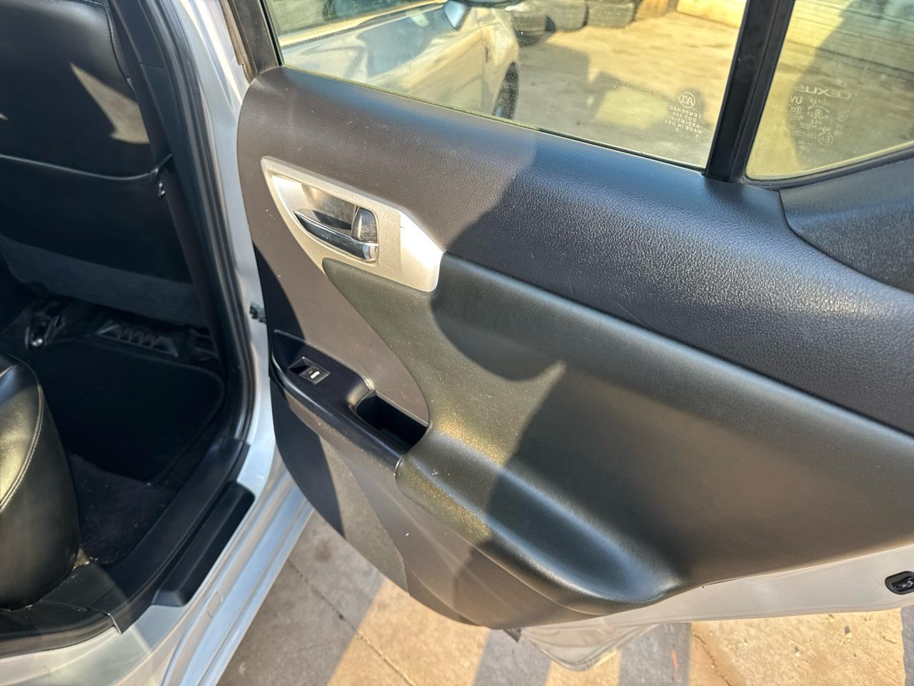 Lexus CT 200h Base 2013