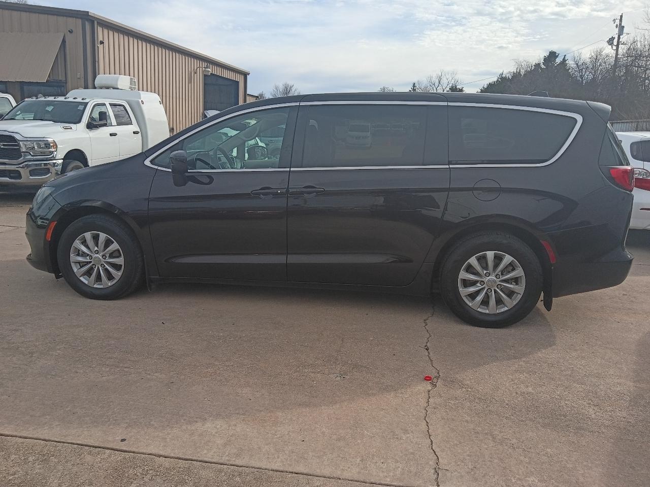 Chrysler Pacifica  2017