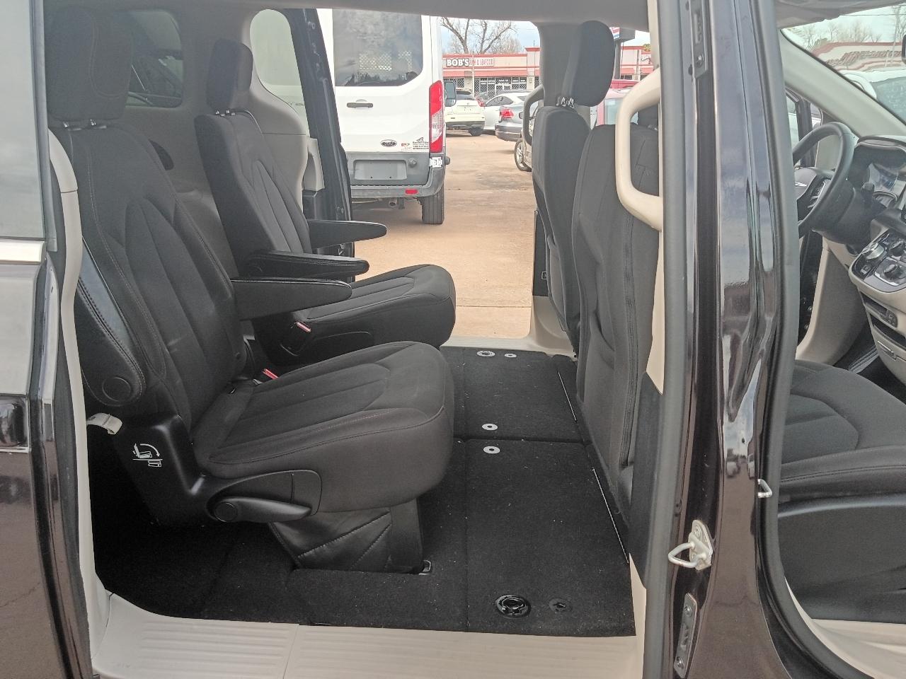 Chrysler Pacifica  2017