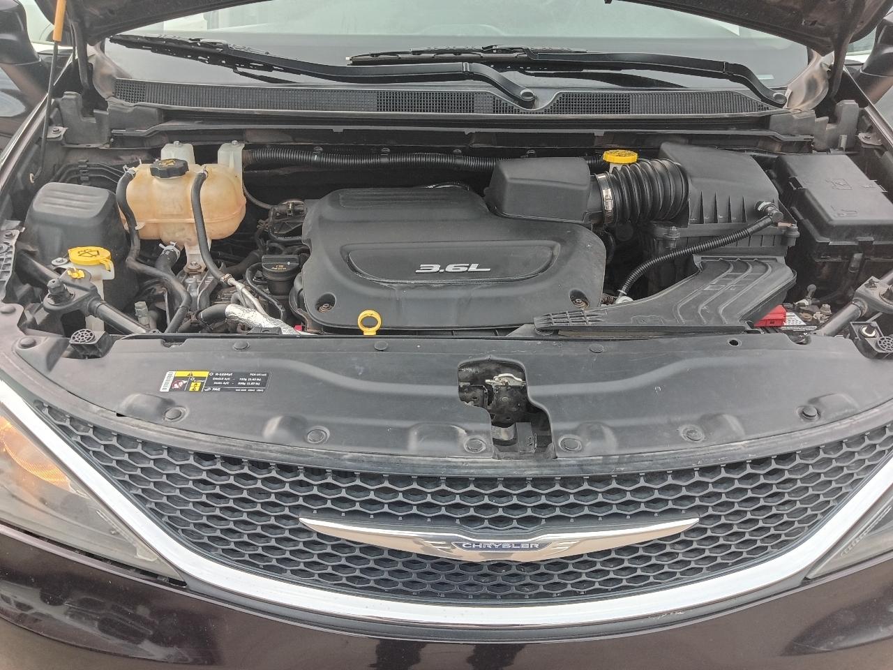 Chrysler Pacifica  2017