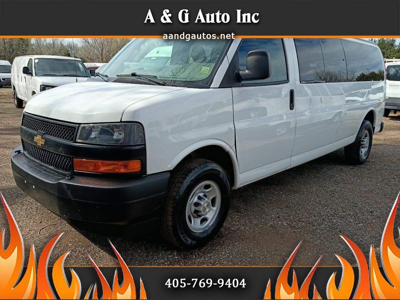 2022 Chevrolet Express LS 3500 Extended, 15 PASSENGER