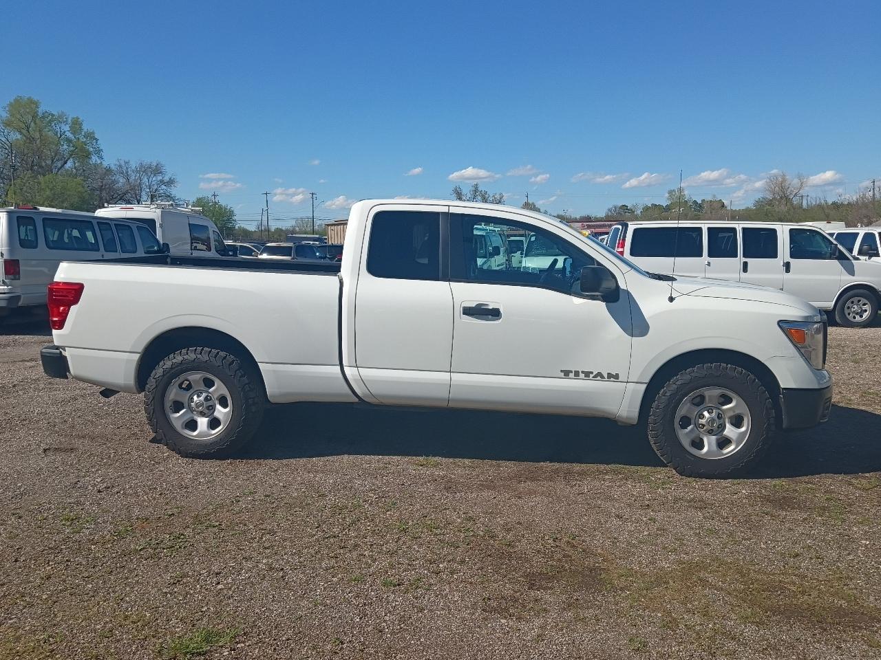 Nissan Titan S King Cab 2WD 2019