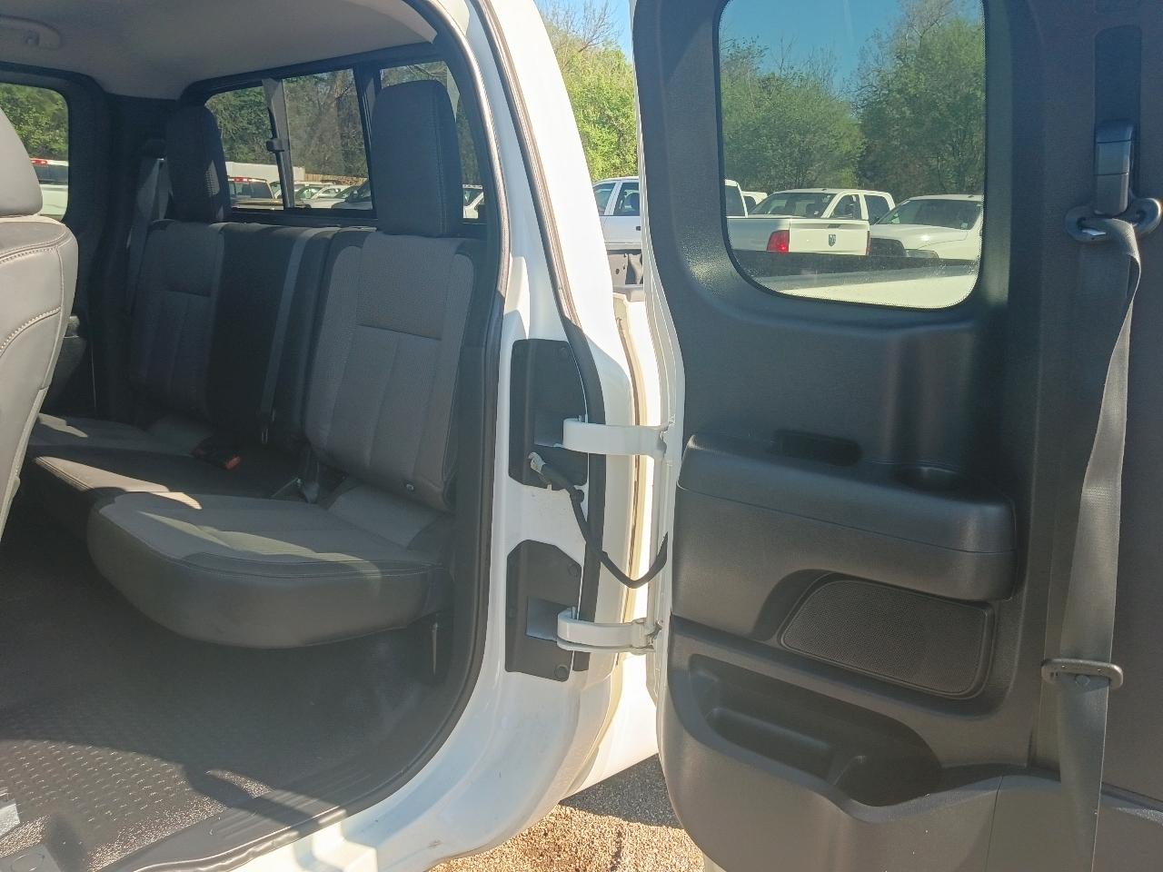 Nissan Titan S King Cab 2WD 2019