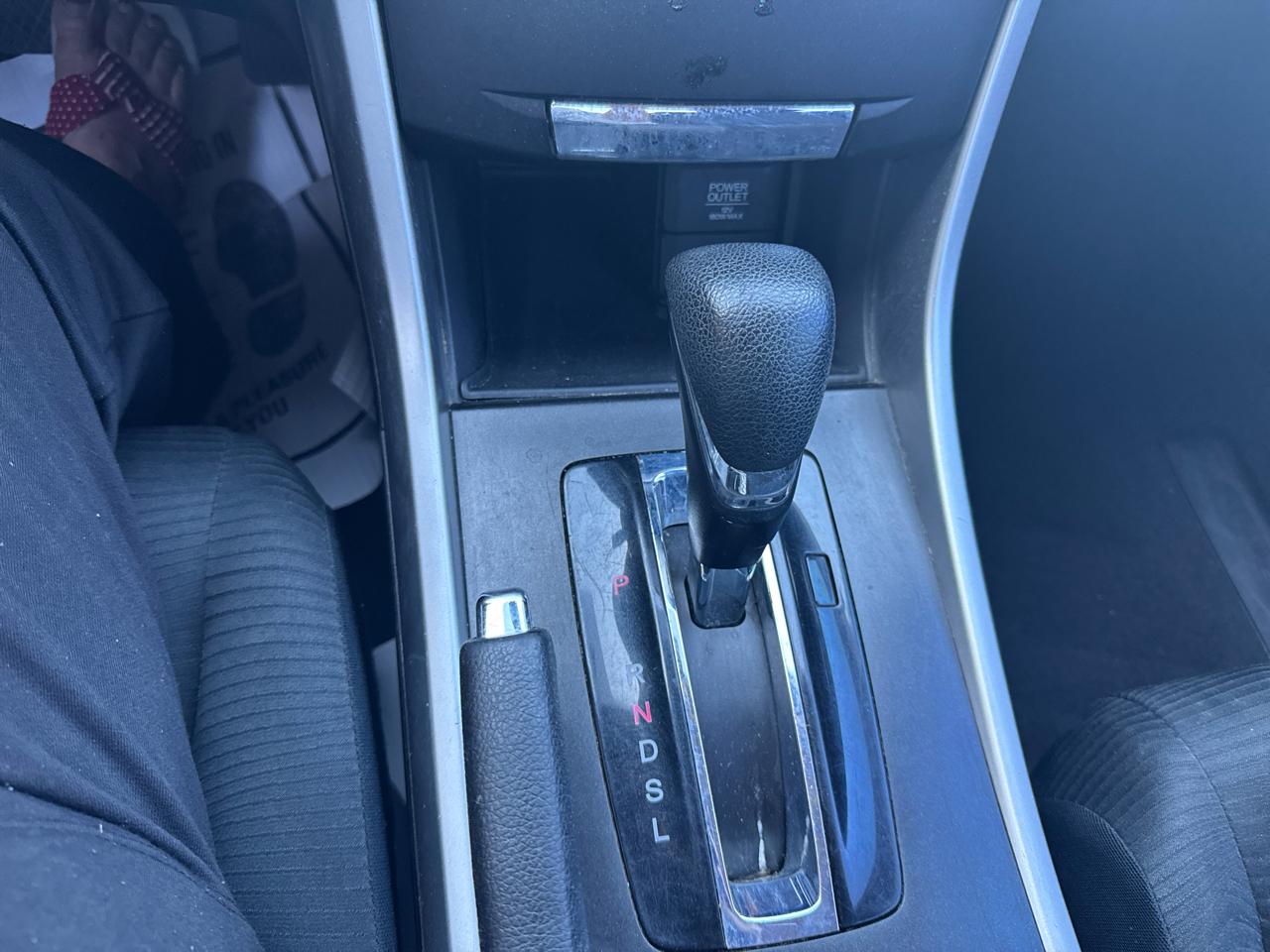 Honda Accord LX Sedan CVT 2015