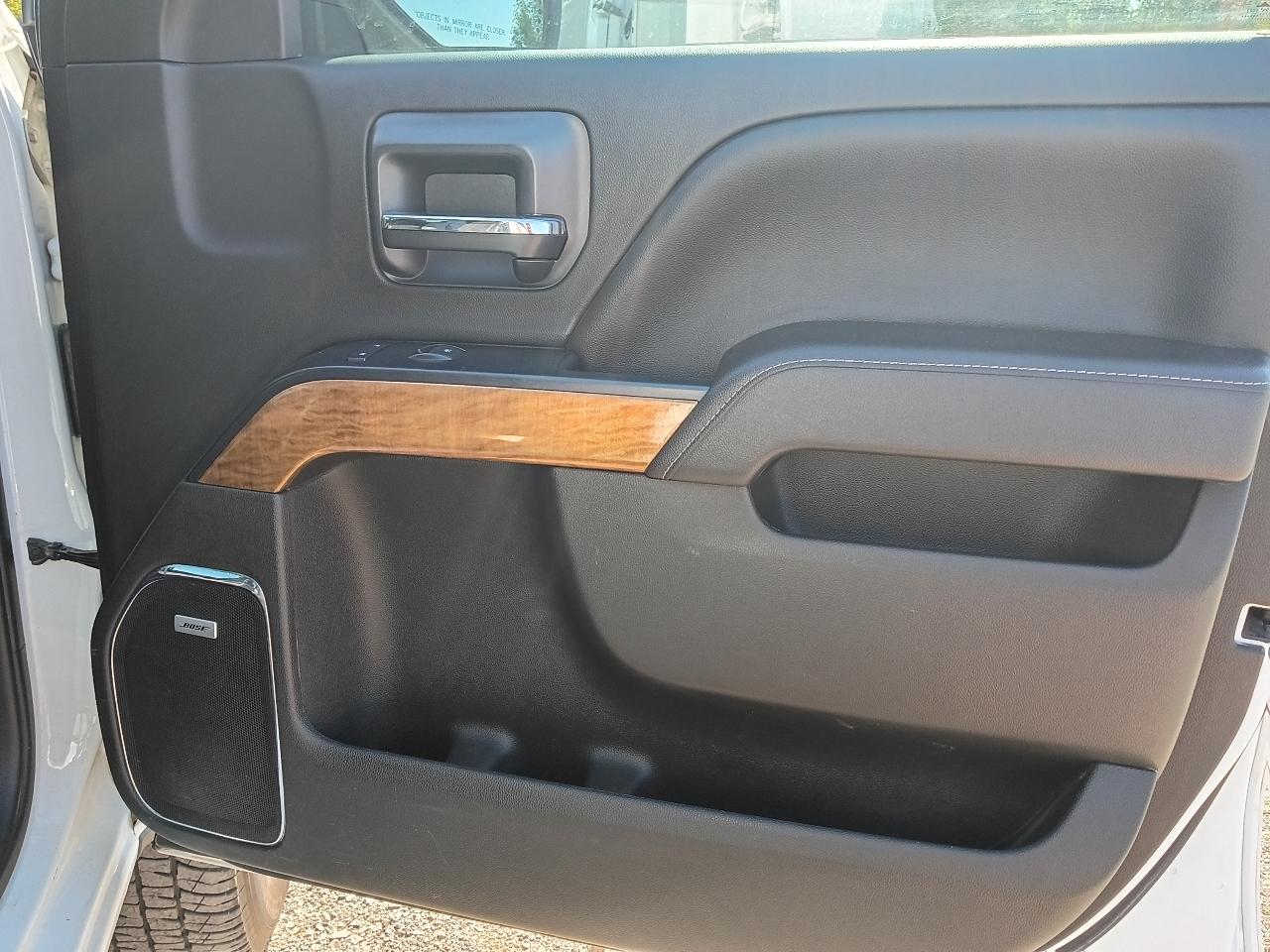 Chevrolet Silverado 2500HD LTZ Crew Cab Long Box 4WD 2017