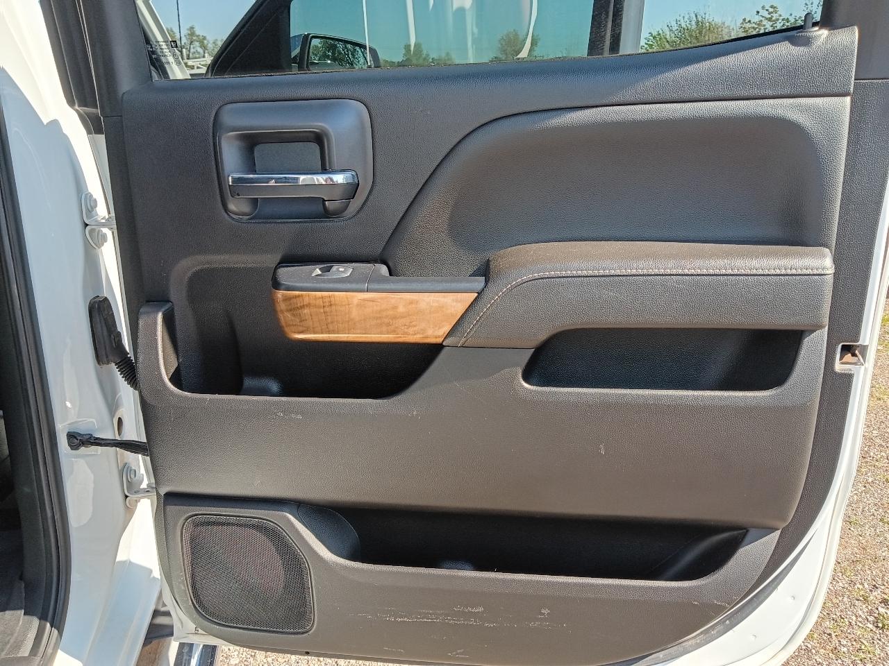 Chevrolet Silverado 2500HD LTZ Crew Cab Long Box 4WD 2017