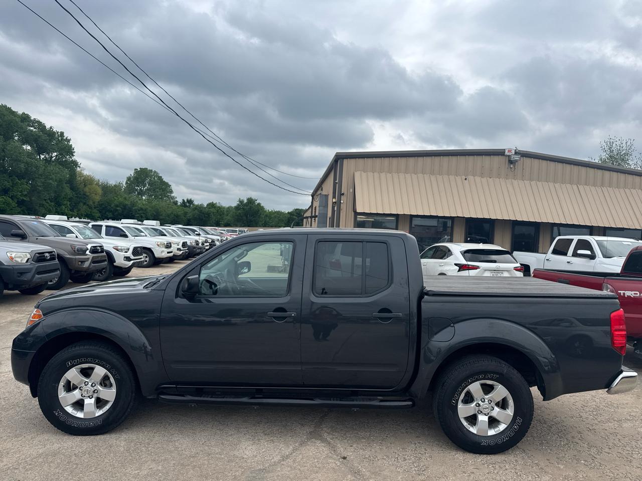 Nissan Frontier S Crew Cab 2WD 2012