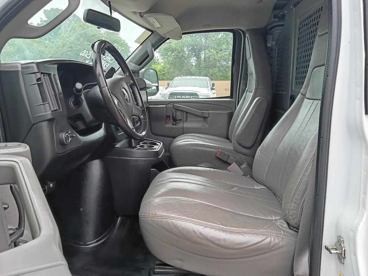 Chevrolet Express 2500 Cargo 2017
