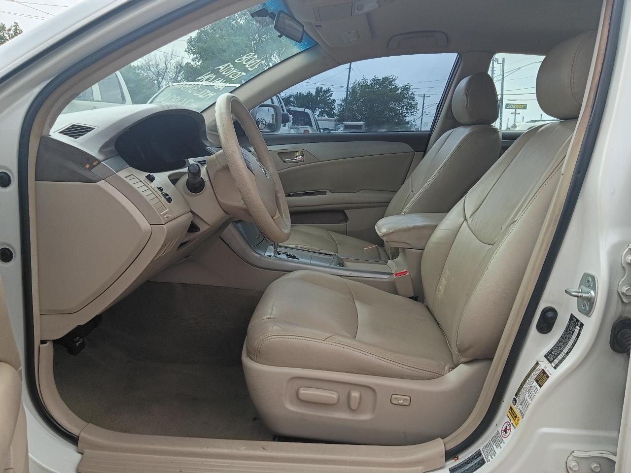 Toyota Avalon XLS 2008