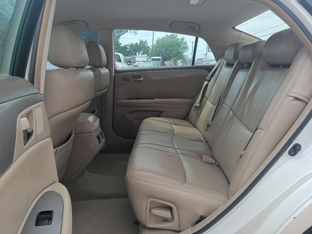 Toyota Avalon XLS 2008