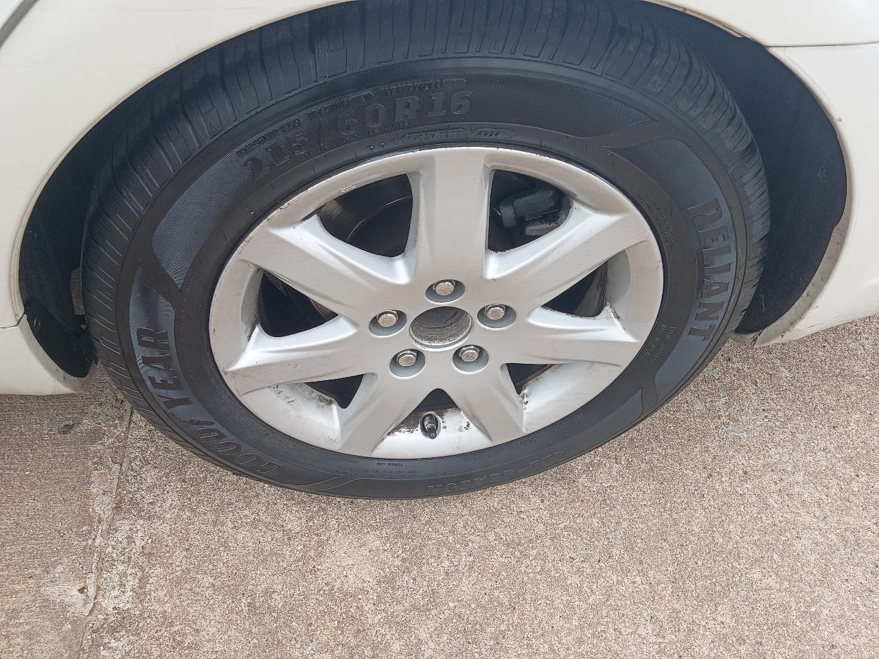Toyota Avalon XLS 2008